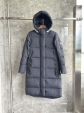 Canada Goose Woman Down Feather Coat Long Sleeved 51198
