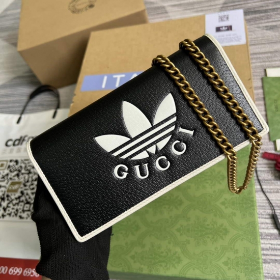 Adidas x Gucci ‎621892 wallet with chain Black and white leather - Click Image to Close