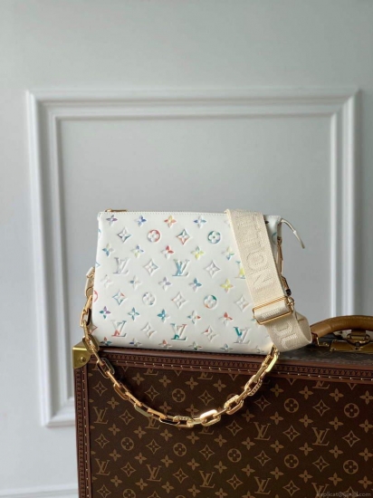 LV M21209 Louis Vuitton Coussin PM Handbag White - Click Image to Close