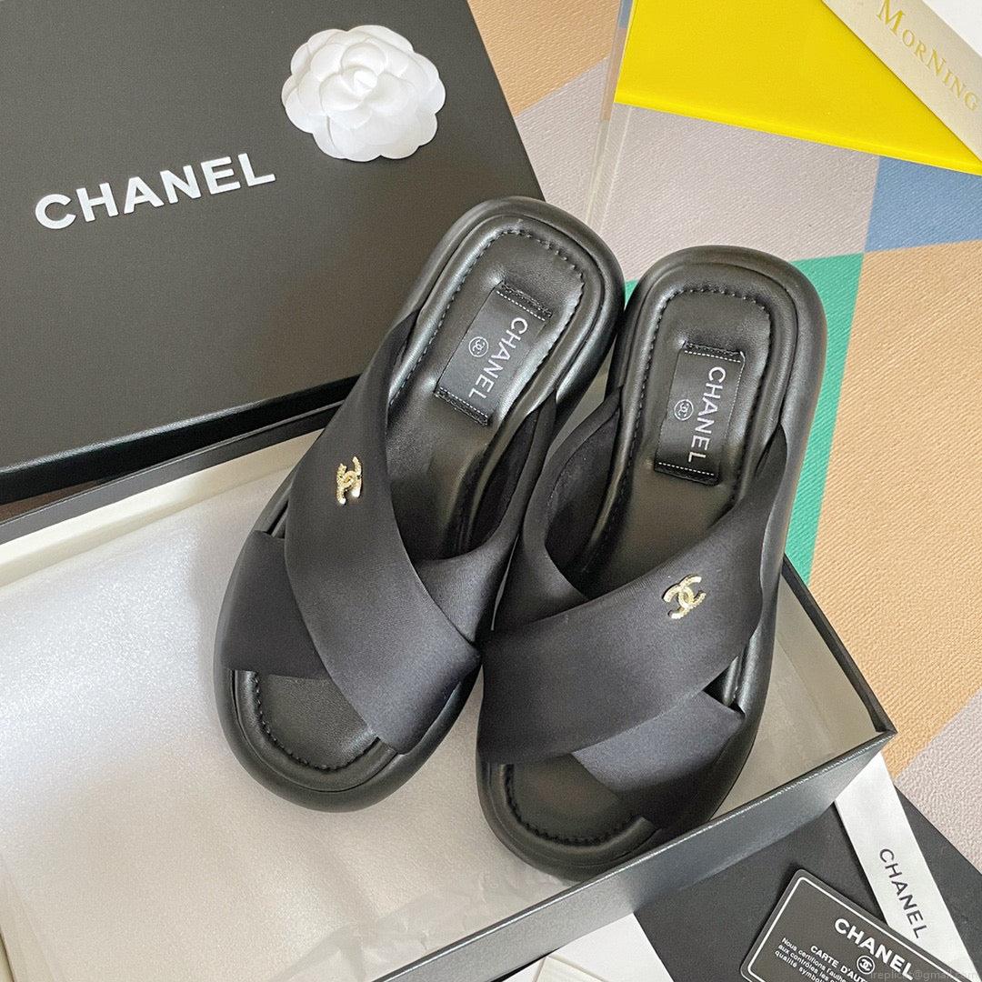 Chanel G38864 Mules Fabric Sandals Women C91150