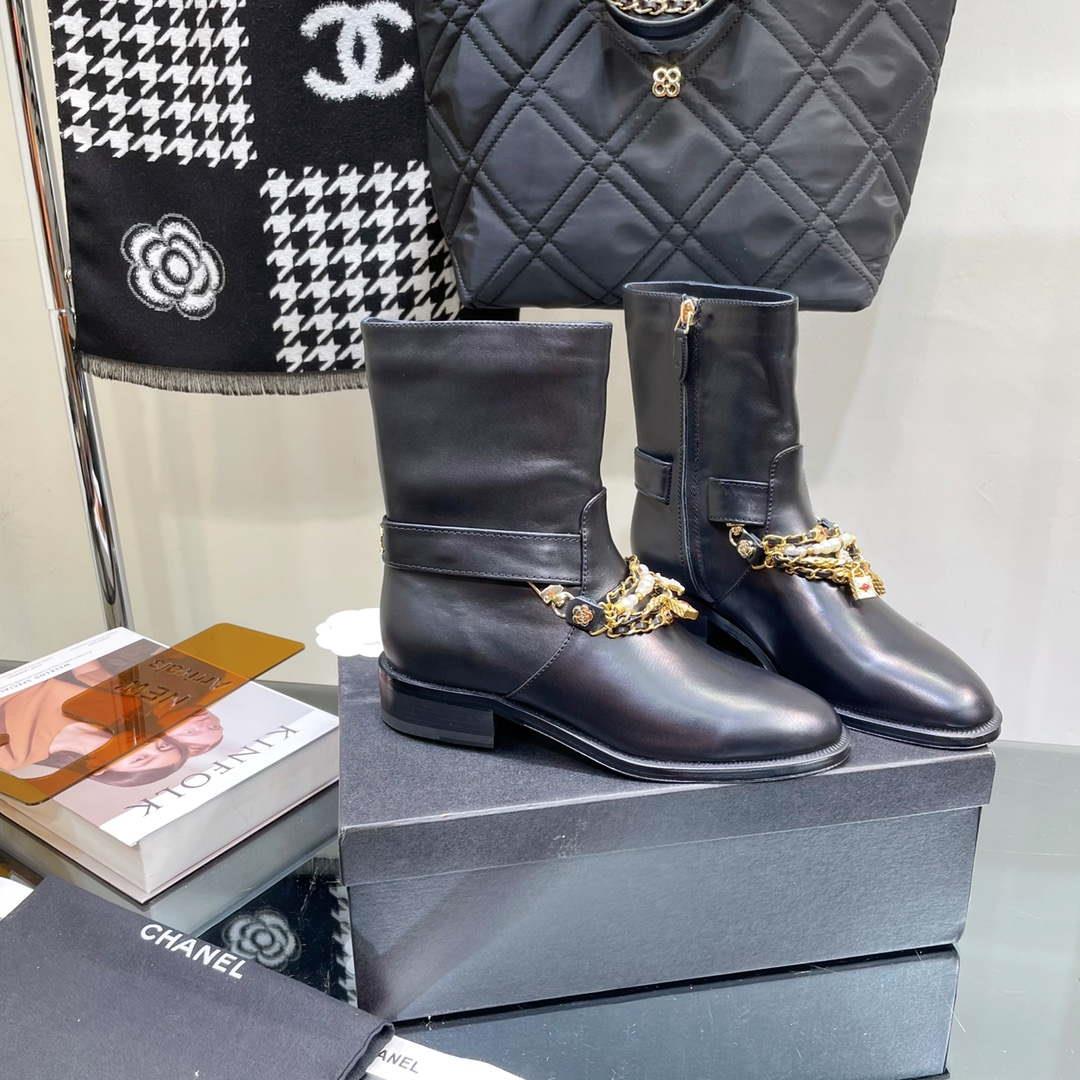 Chanel Women’s Shoes Classcal Chain Hight Boots 190797
