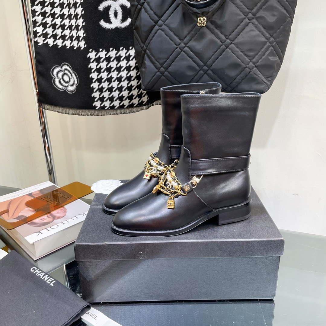 Chanel Women’s Shoes Classcal Chain Hight Boots 190797