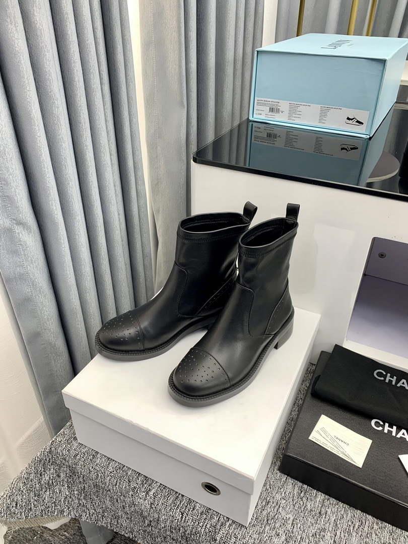 Chanel Women’s Shoes Ankle Boots 189741