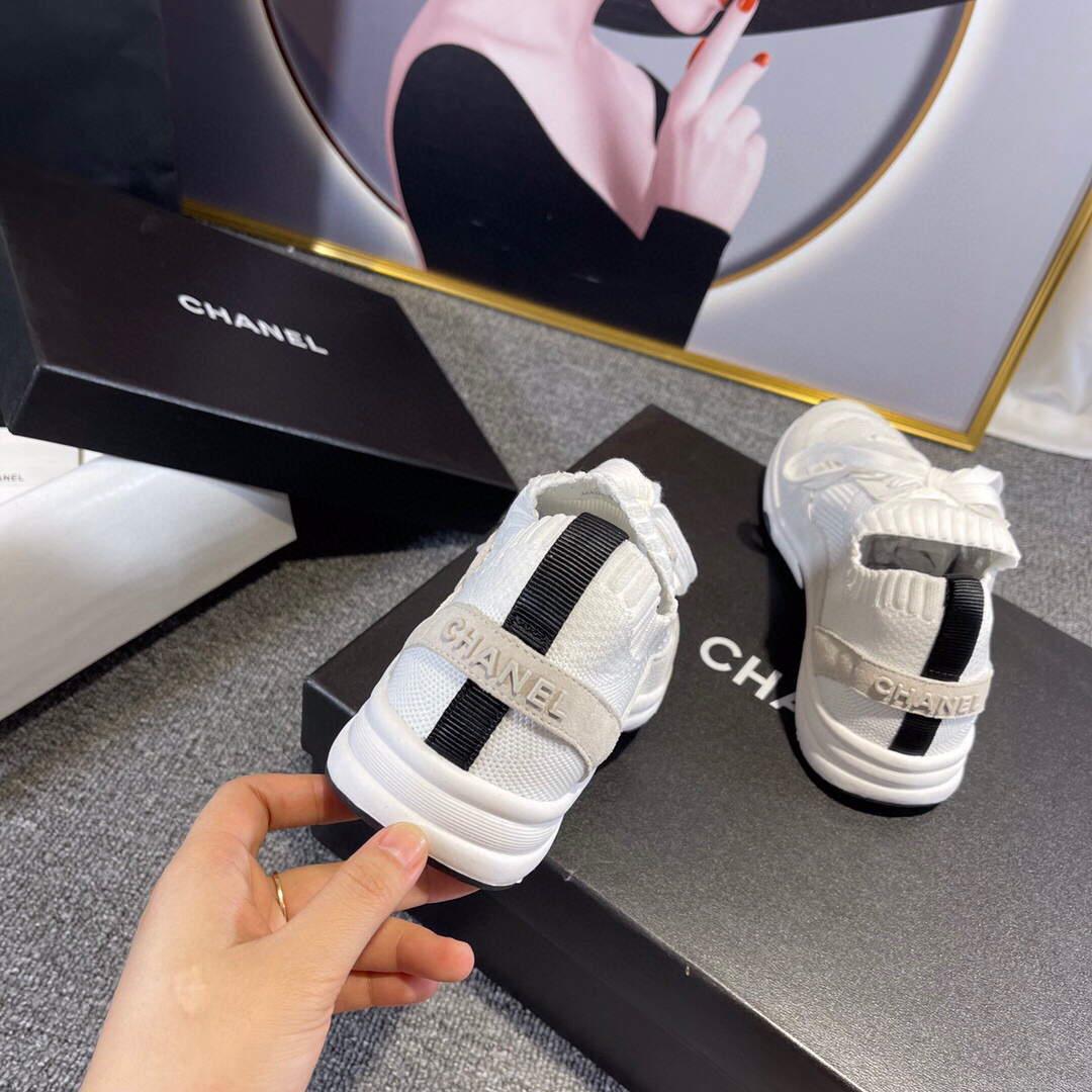 Chanel Men Women’s Sneaker Shoes G38750 White and Grey Calfskin