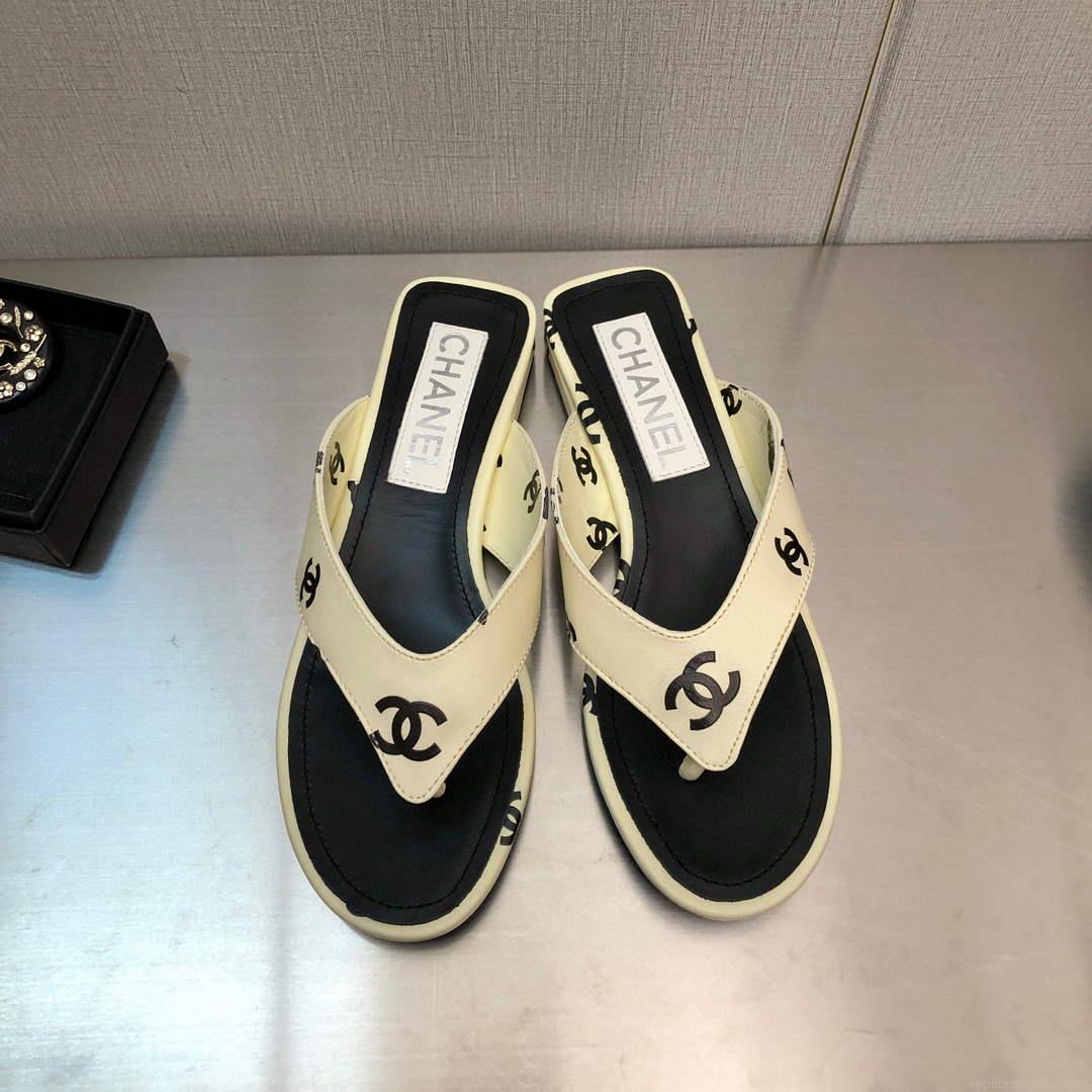 Chanel G38978 Sandals Printed Lambskin Women C91174
