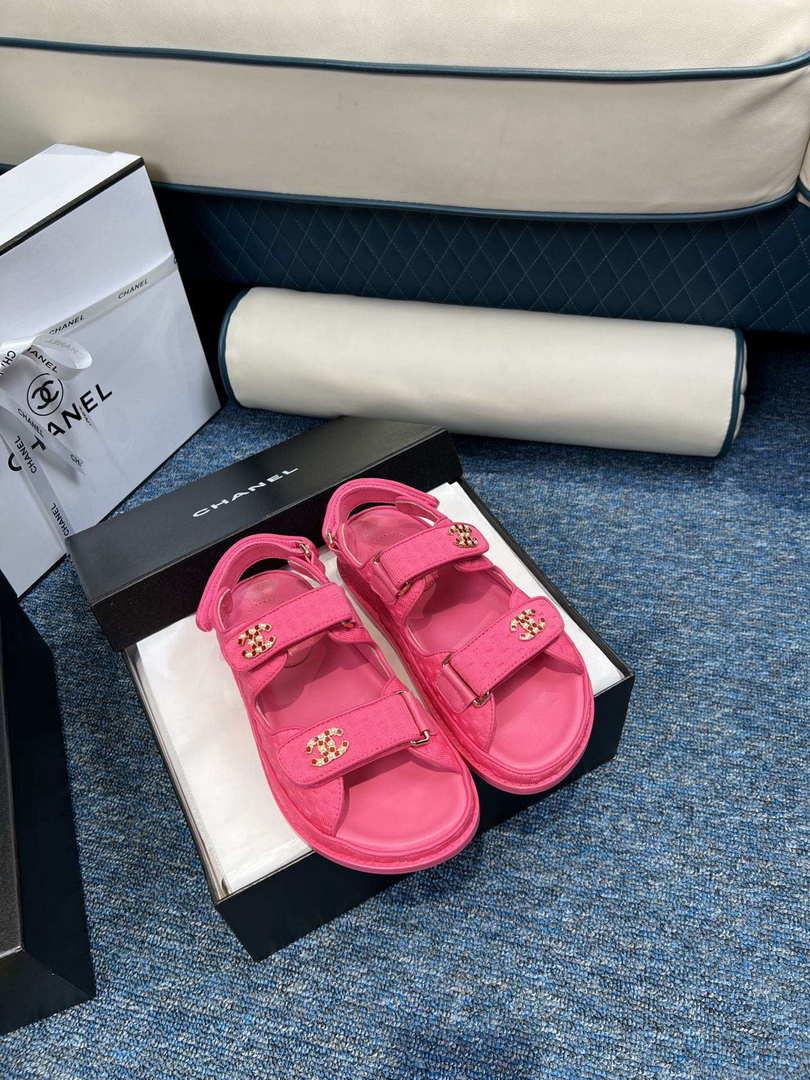 Chanel Women’s fashion Knitwear Sandals G35933 Rose Red