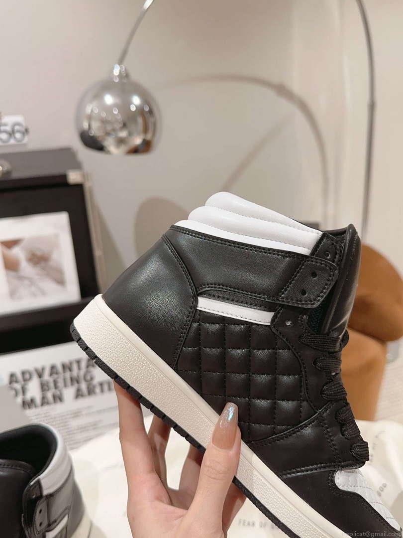 Chanel Women’s Sneaker G45080 Trainers Calfskin C90125