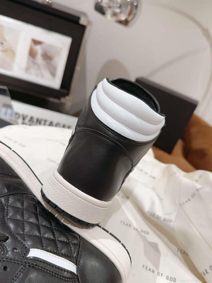 Chanel Women’s Sneaker G45080 Trainers Calfskin C90125