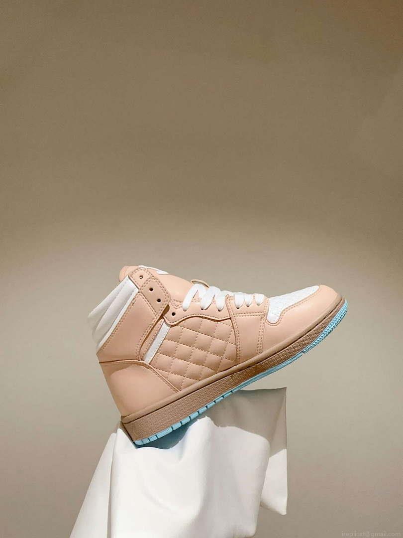 Chanel Women’s Sneaker G45080 Trainers Calfskin C90126