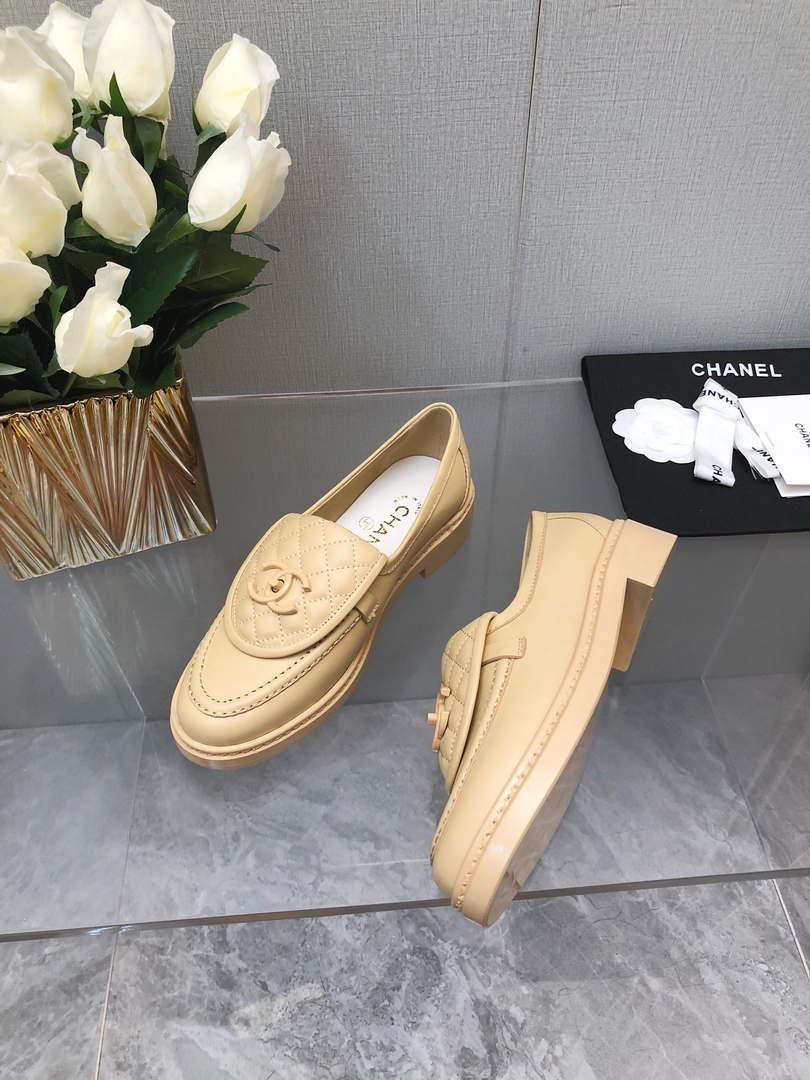 Chanel Women’s G45474 Fashion Loafers Moccasins Lambskin C90400