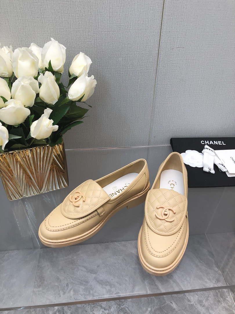 Chanel Women’s G45474 Fashion Loafers Moccasins Lambskin C90400