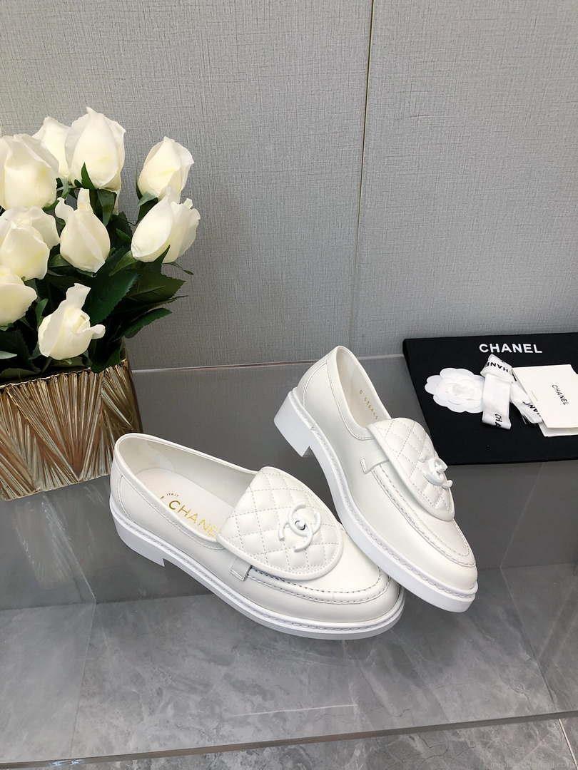 Chanel Women’s G45474 Fashion Loafers Moccasins Lambskin C90402