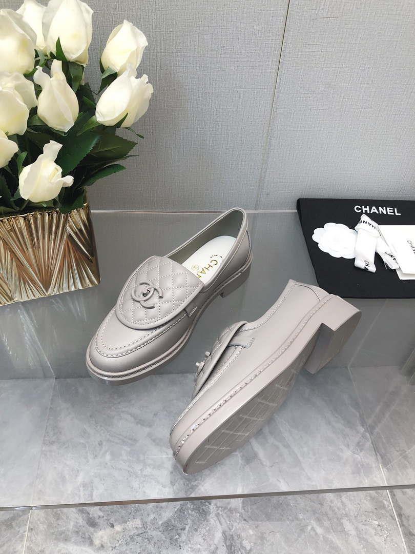 Chanel Women’s G45474 Fashion Loafers Moccasins Lambskin C90404