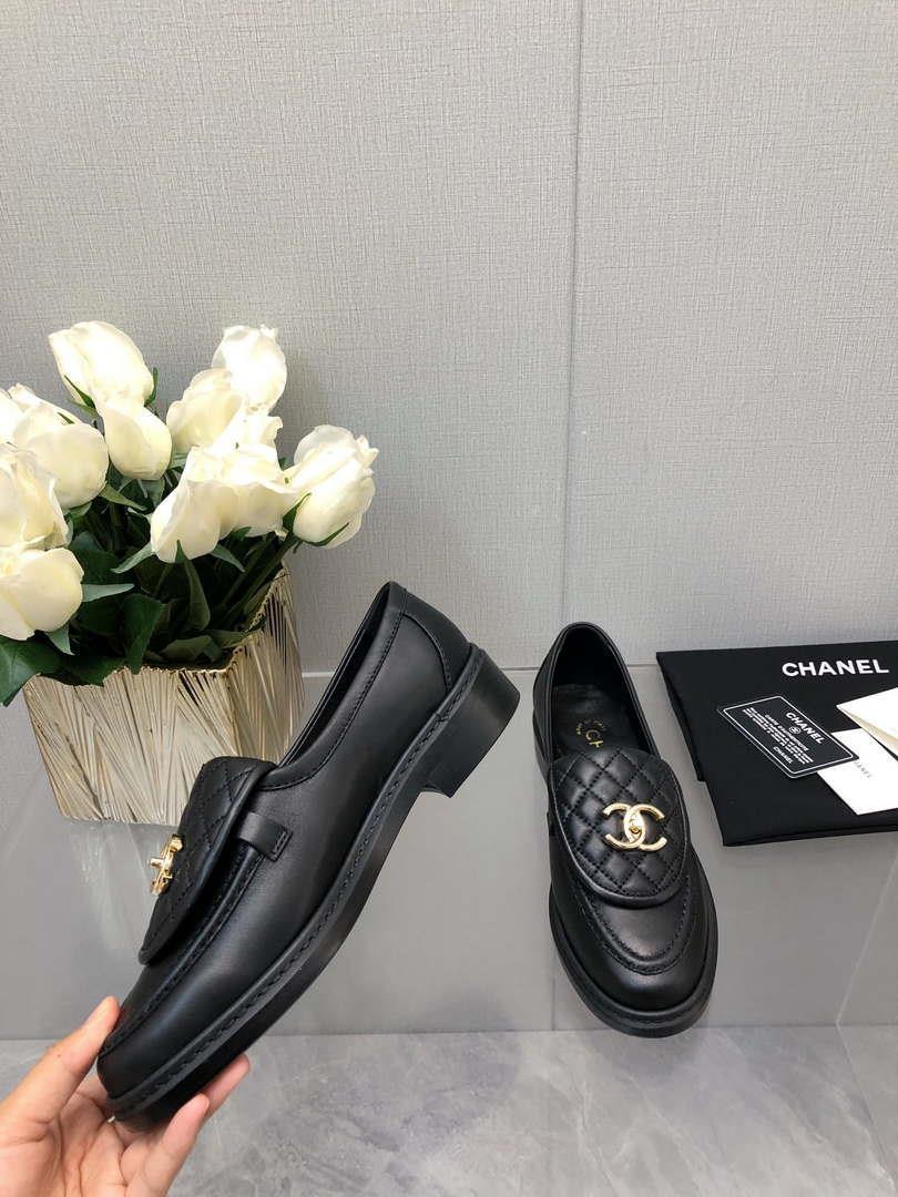 Chanel Women’s G45474 Fashion Loafers Moccasins Lambskin C90406