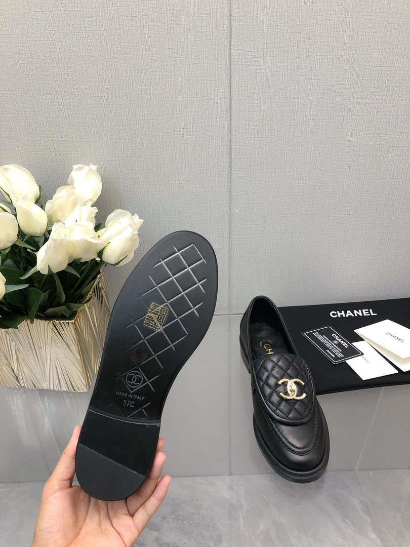 Chanel Women’s G45474 Fashion Loafers Moccasins Lambskin C90406