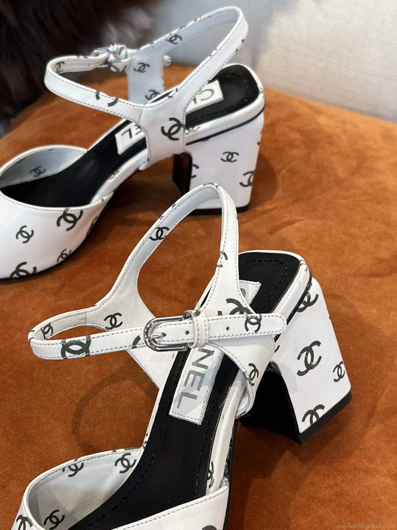 Chanel Women’s Sandals G38969 Printed Lambskin White with Black C90242