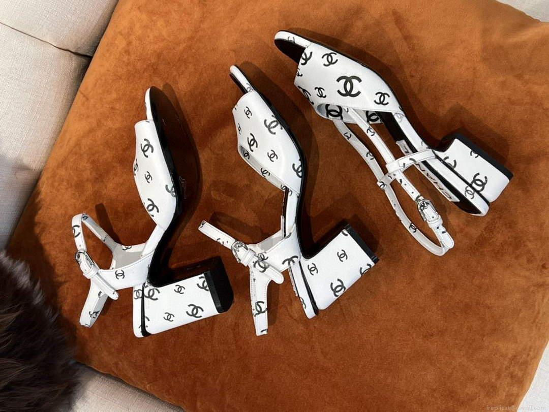 Chanel Women’s Sandals G38969 Printed Lambskin White with Black C90242