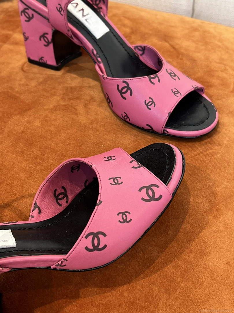 Chanel Women’s Sandals G38969 Printed Lambskin Pink Black C90240