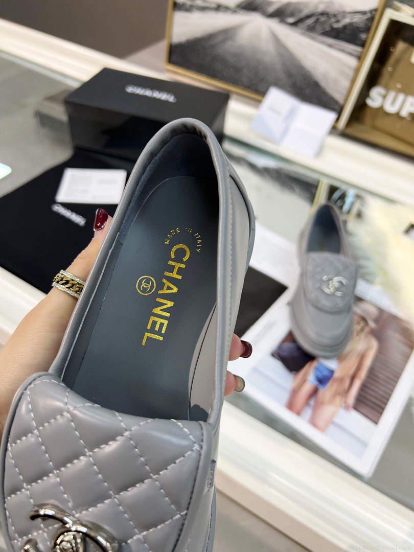Chanel Women’s Fashion Loafers Calfskin C90303