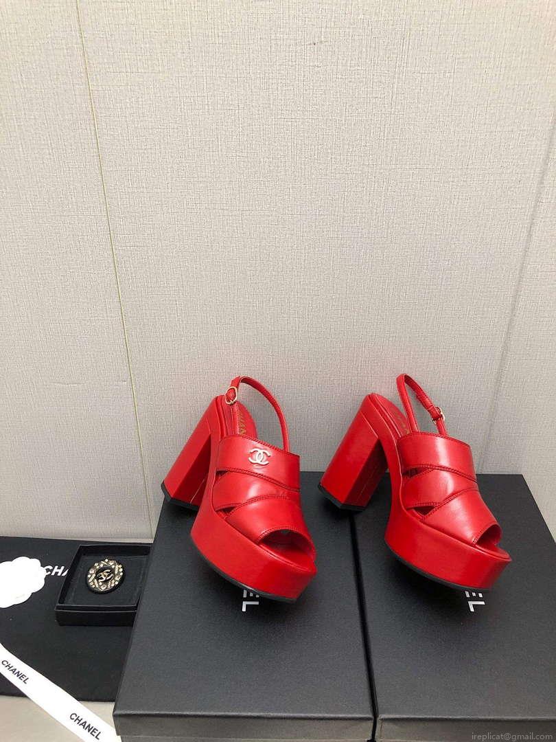 Chanel G45016 Patent Crumpled Lambskin Sandals C88325