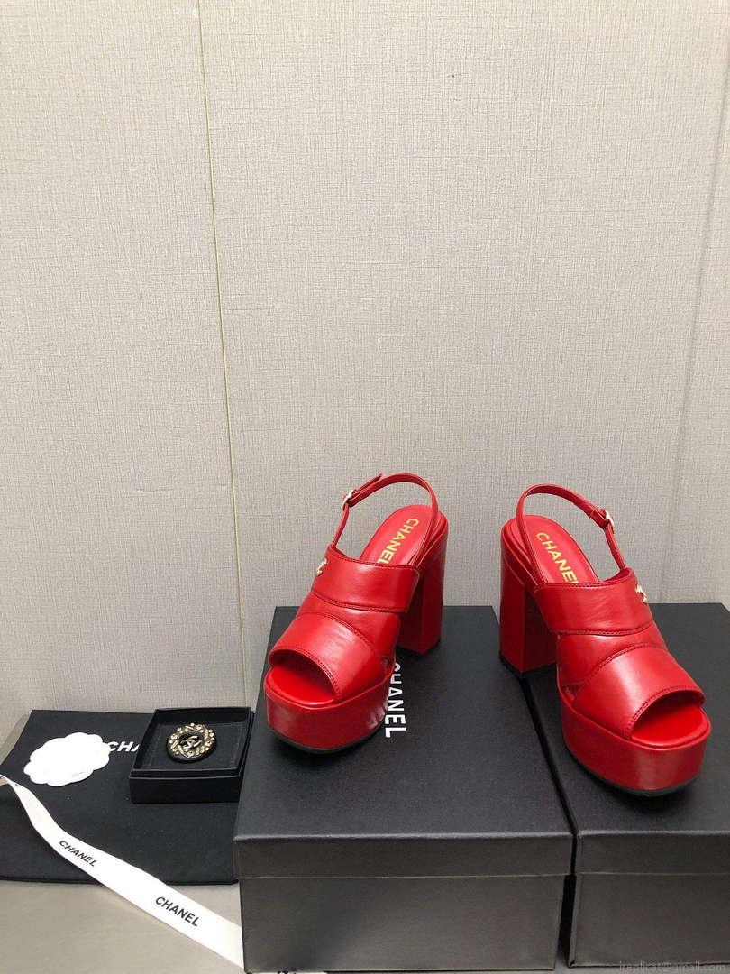 Chanel G45016 Patent Crumpled Lambskin Sandals C88325