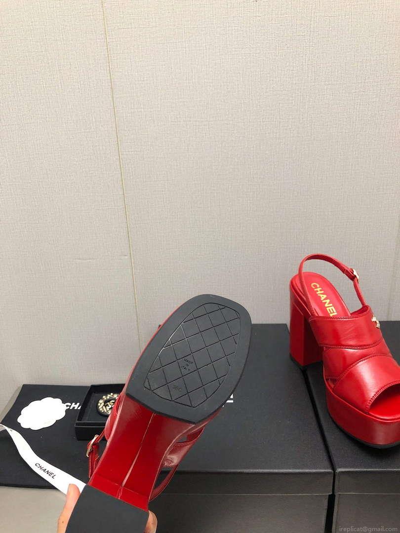 Chanel G45016 Patent Crumpled Lambskin Sandals C88325
