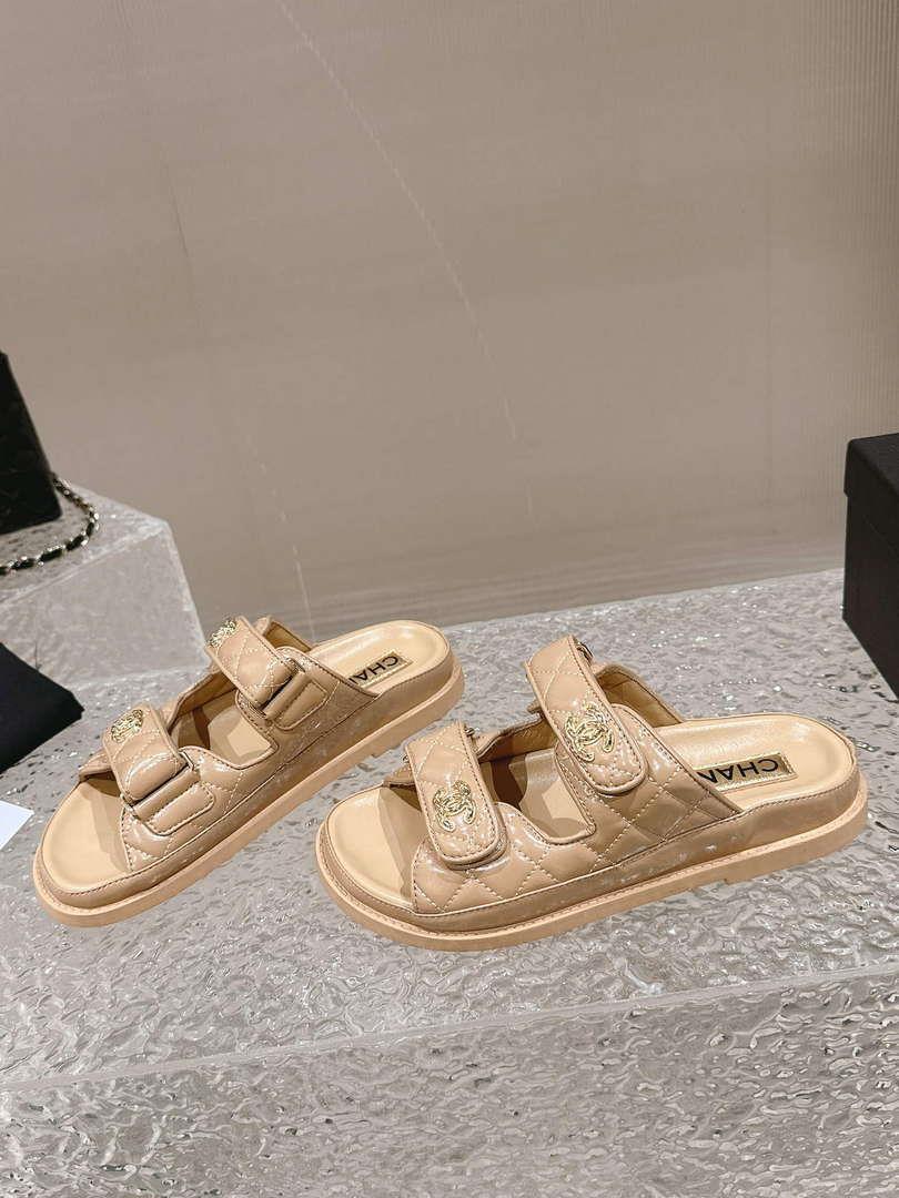 Chanel Women’s Velcro sandals Fashion Shoes C93238