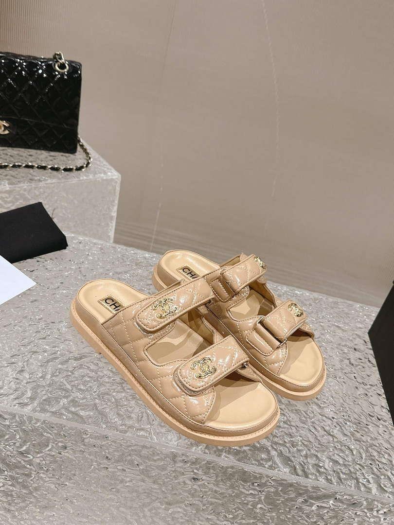 Chanel Women’s Velcro sandals Fashion Shoes C93238