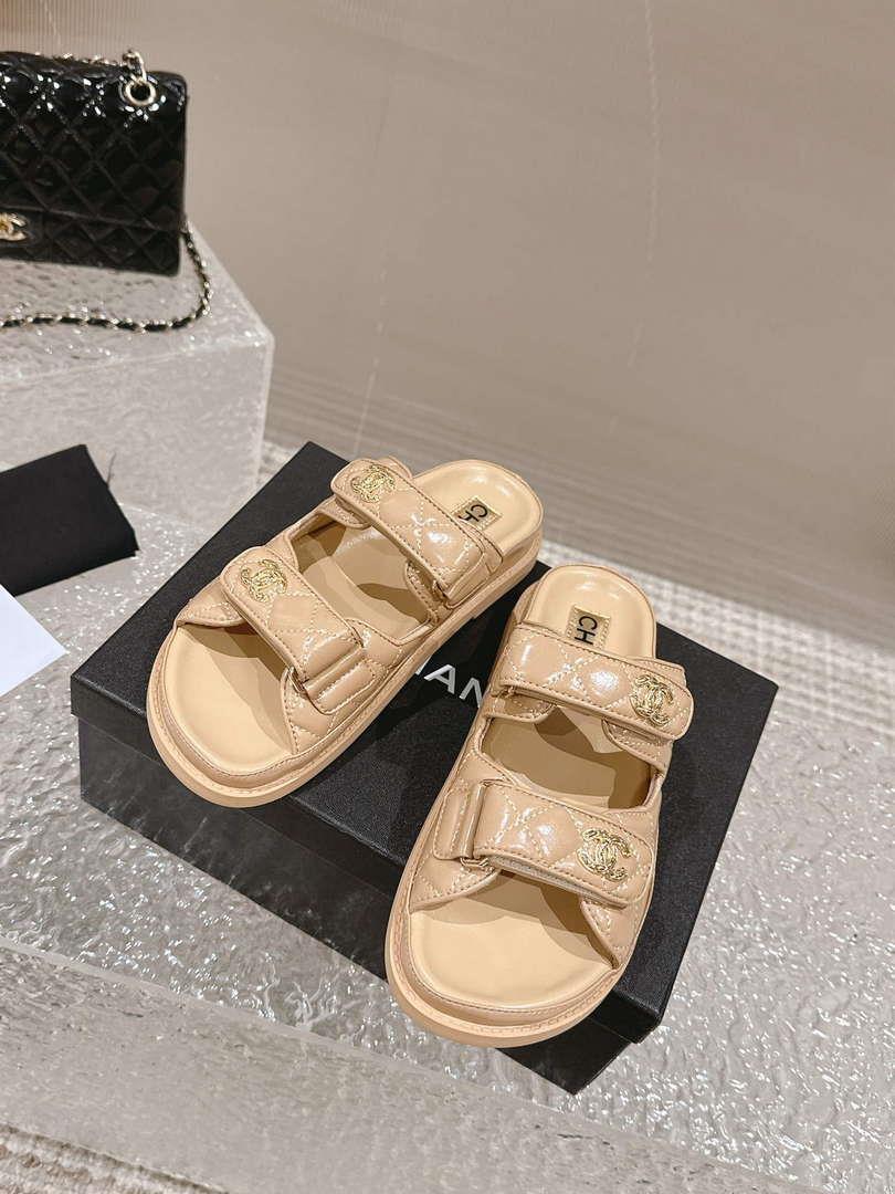 Chanel Women’s Velcro sandals Fashion Shoes C93238
