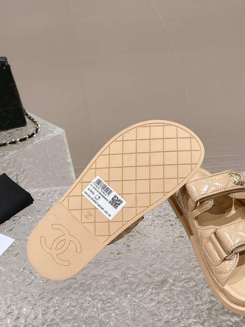 Chanel Women’s Velcro sandals Fashion Shoes C93238
