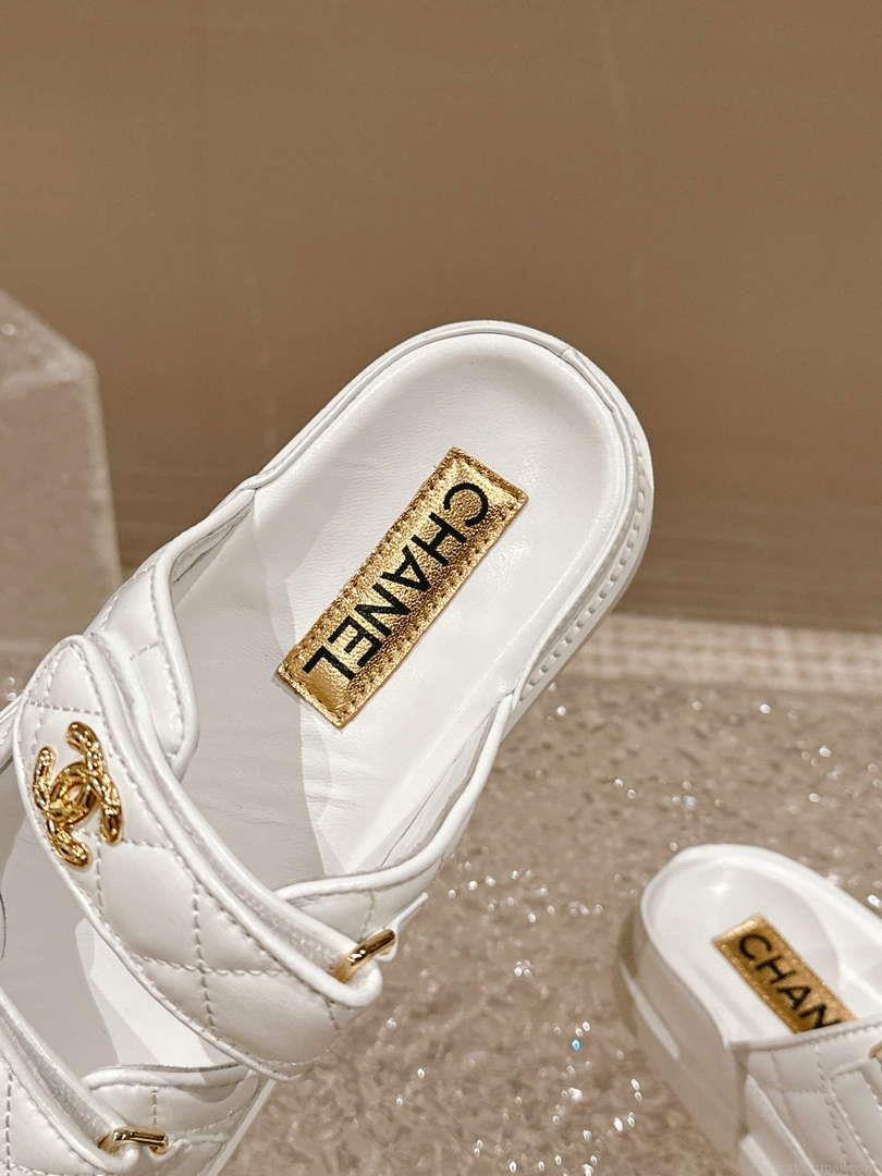 Chanel Women’s Velcro sandals Fashion Shoes C93239