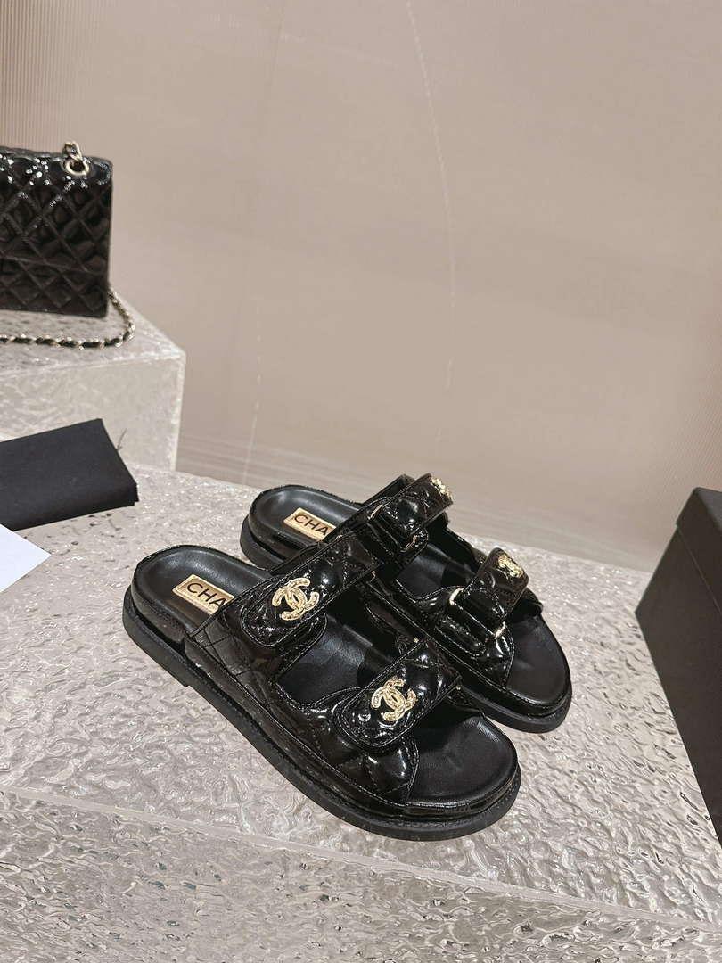 Chanel Women’s Velcro sandals Fashion Shoes C93240