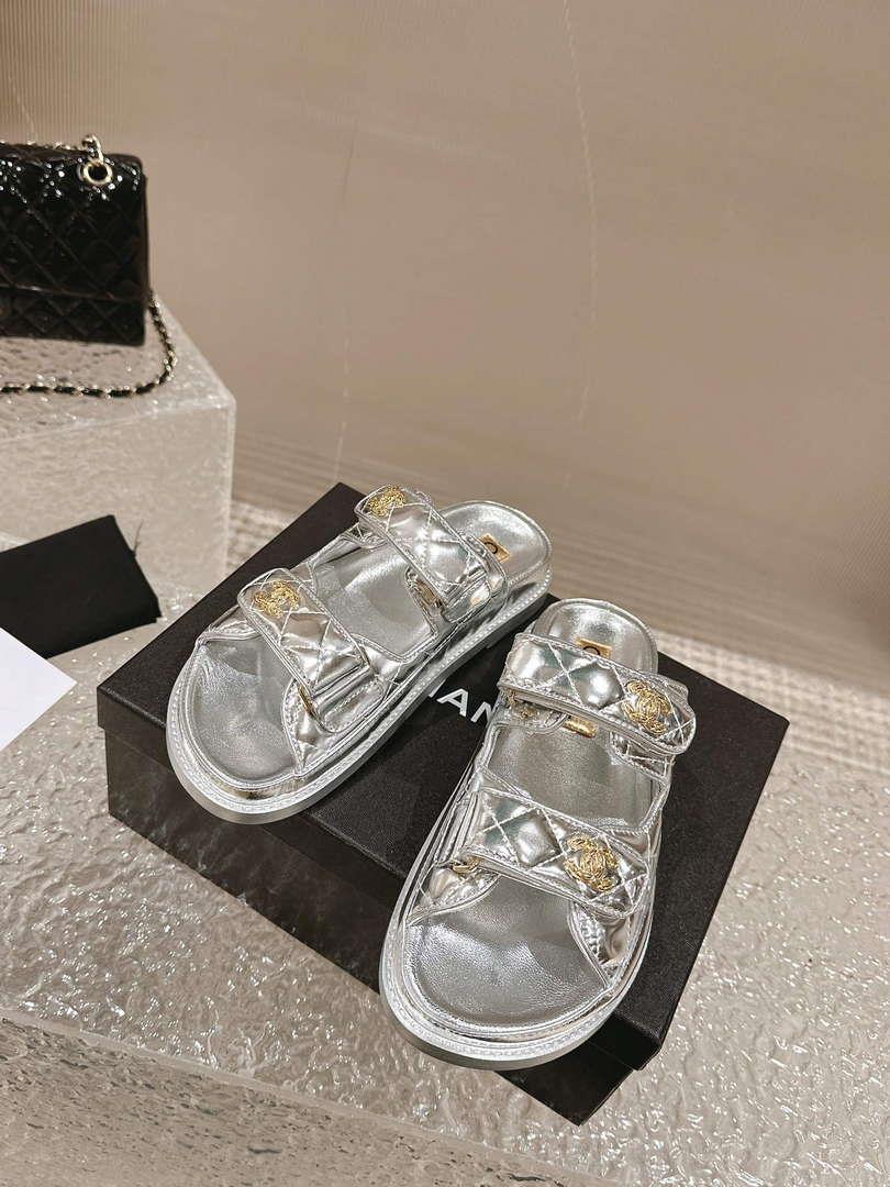 Chanel Women’s Velcro sandals Fashion Shoes C93243