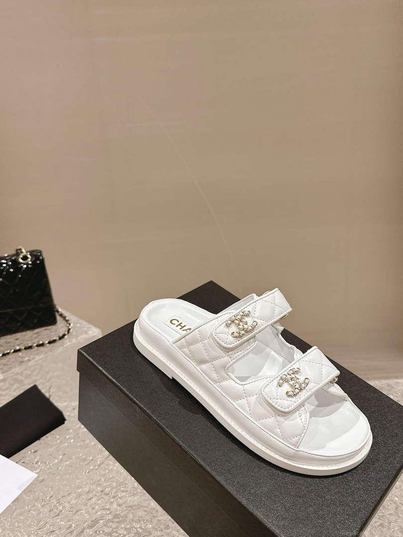 Chanel Women’s Velcro sandals Fashion Shoes C93246