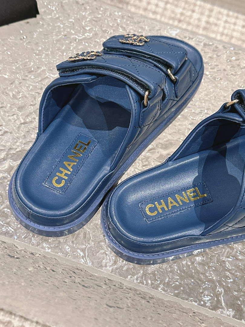 Chanel Women’s Velcro sandals Fashion Shoes C93247