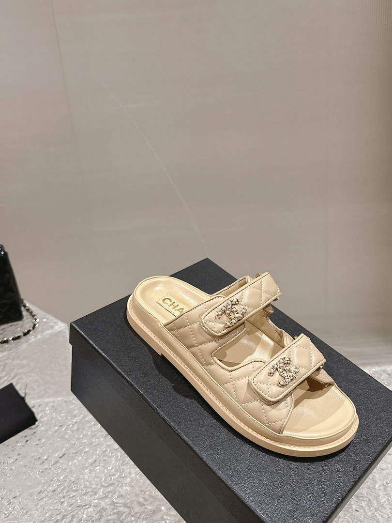 Chanel Women’s Velcro sandals Fashion Shoes C93248