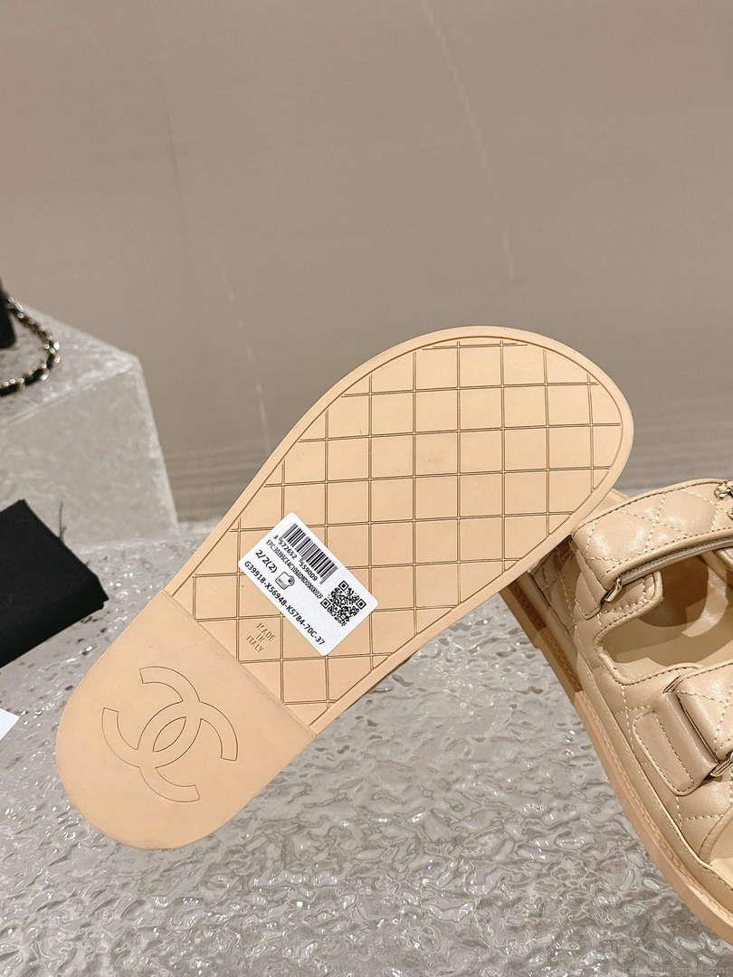 Chanel Women’s Velcro sandals Fashion Shoes C93248