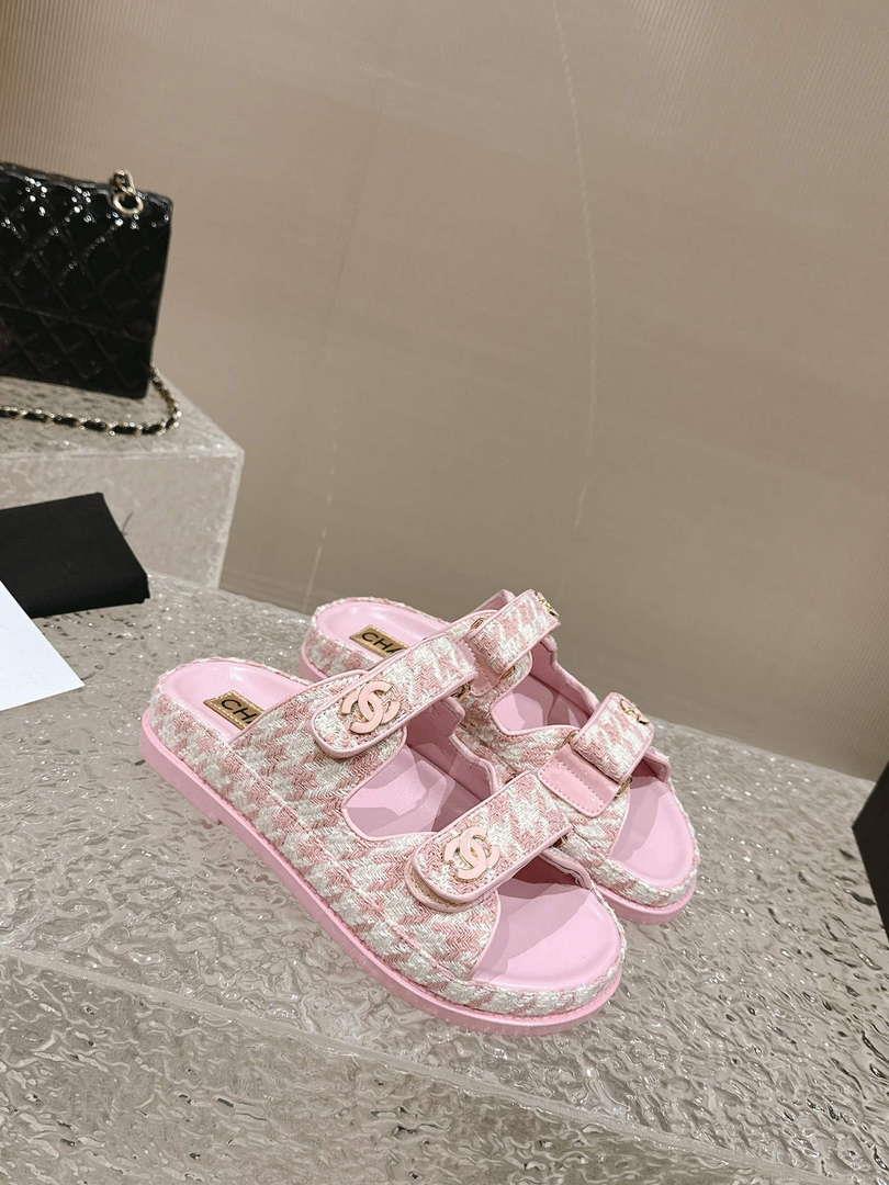 Chanel Women’s Velcro sandals Fashion Shoes C93253