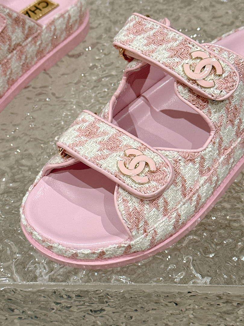 Chanel Women’s Velcro sandals Fashion Shoes C93253