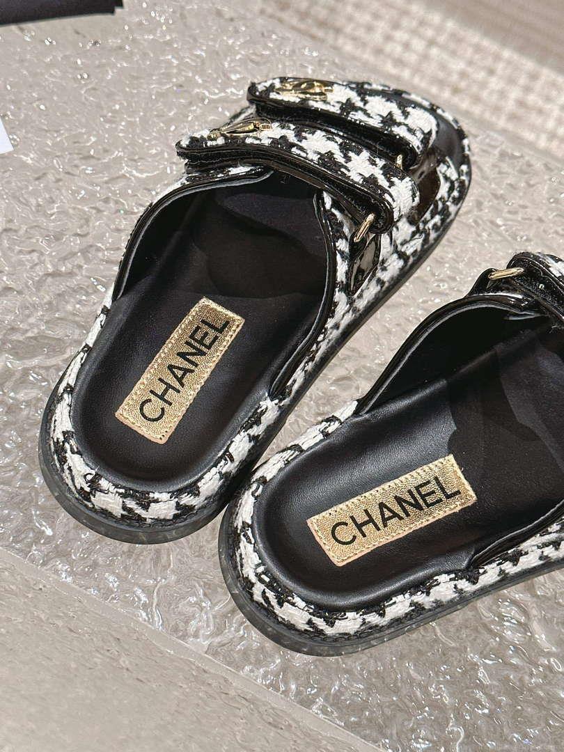 Chanel Women’s Velcro sandals Fashion Shoes C93254