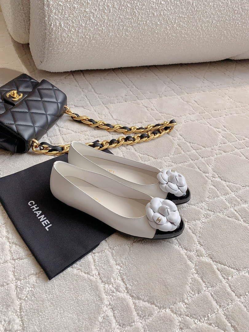 Chanel Women’s G31318 Camellia shoes Lambskin CC91010