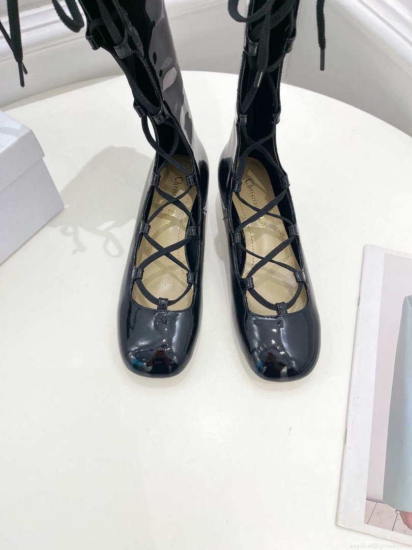 Dior Women‘s KDI760VNI ARTY Hight lace-up ankle boots in black patent and calfskin