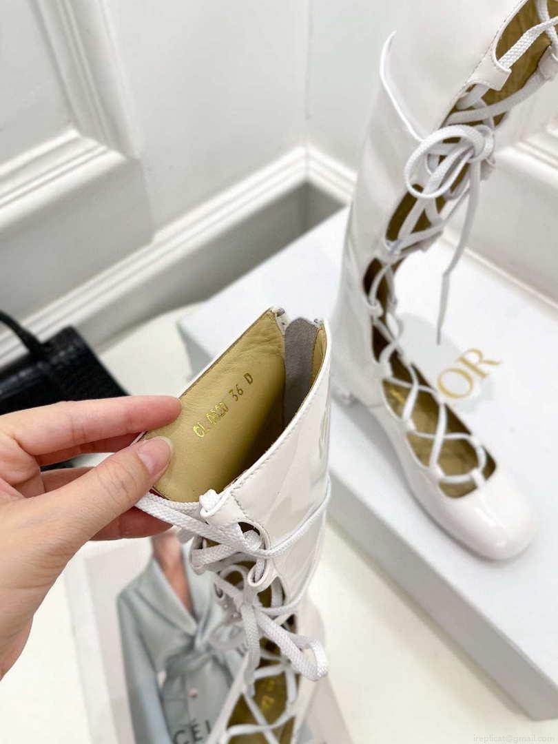 Dior Women‘s KDI760VNI ARTY Hight lace-up ankle boots in white patent and calfskin