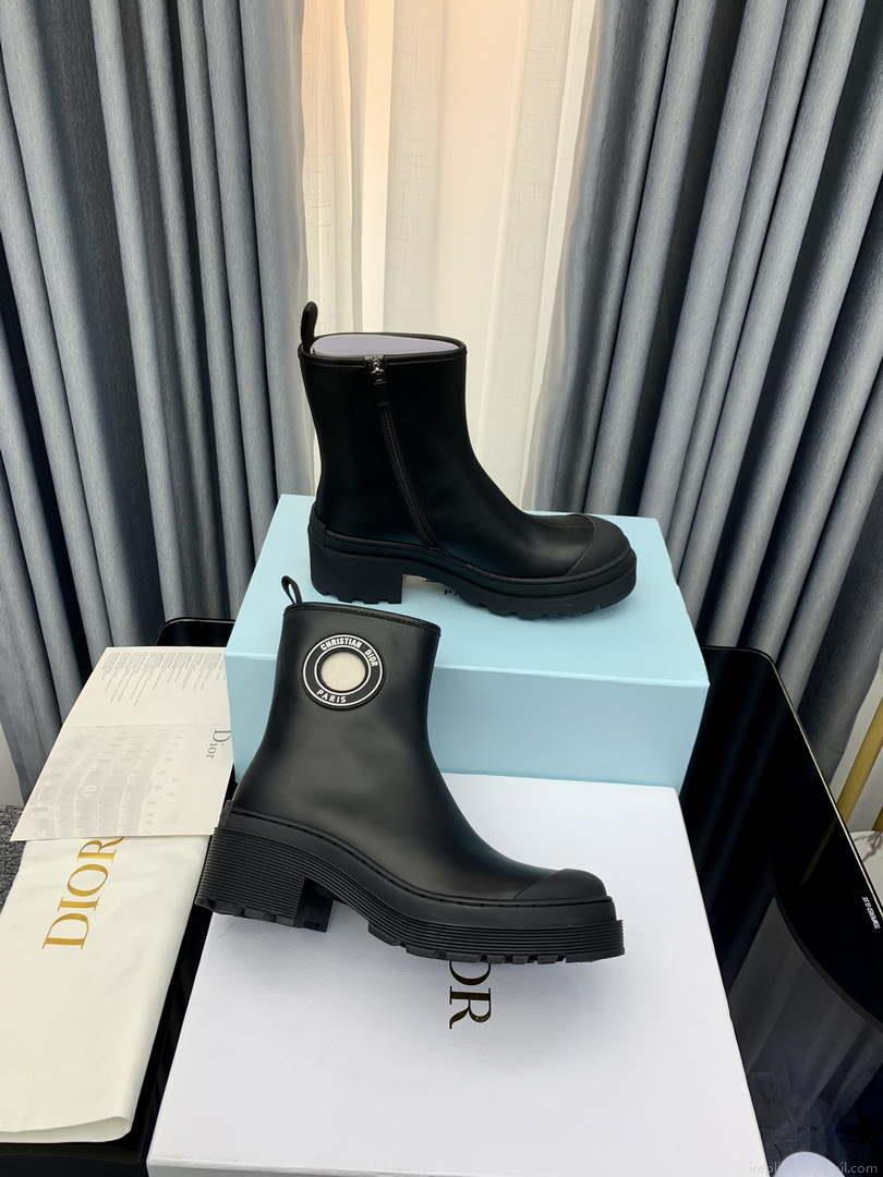 Dior Women’s Shoes – Dior Symbol Ankle Boot – KCI770VSO_S900 – Black