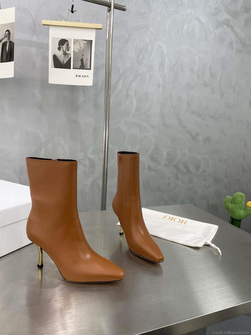 Dior Women’s Shoes – D-Fame Heeled Angle Boot – KCI806VVV_S900 – # 192878