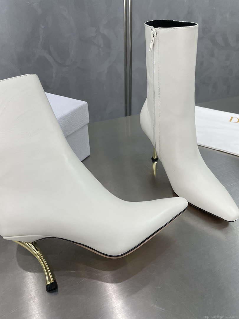 Dior Women’s Shoes – D-Fame Heeled Angle Boot – KCI806VVV_S900 – # 192877