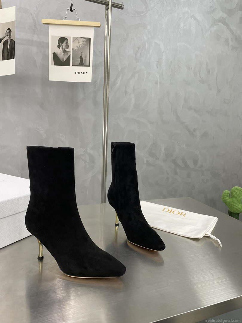 Dior Women’s Shoes – D-Fame Heeled Angle Boot – KCI806VVV_S900 – # 192879