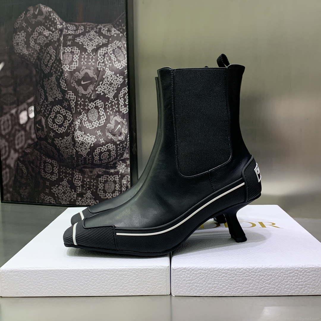 Dior Women’s Shoes KCI796VSO_S20X D-Motion Heeled Ankle Boot 191441
