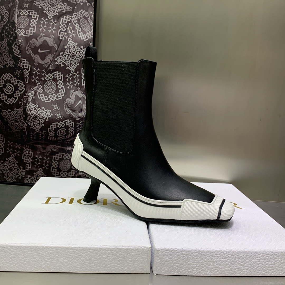 Dior Women’s Shoes KCI796VSO_S20X – D-Motion Heeled Ankle Boot 191440
