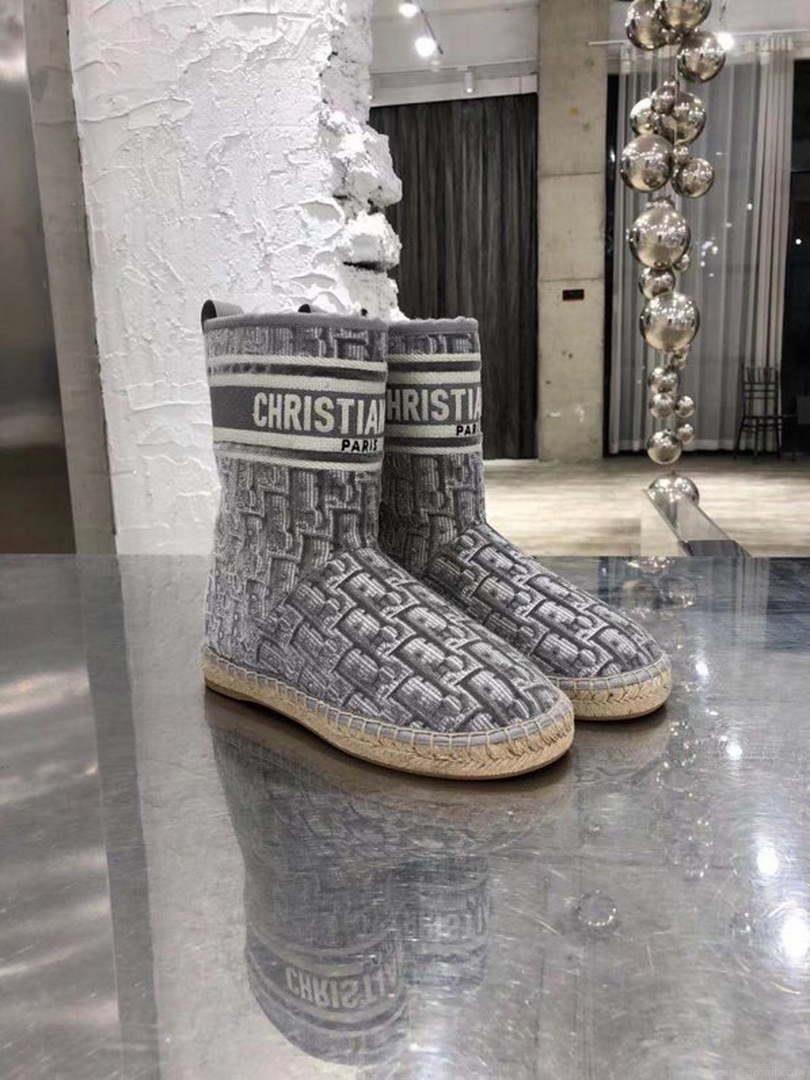 Dior Women’s Shoes KCI812CQN_S900 Dior Frost Ankle Boot 196023